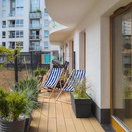 Apartament Batorego 7 Apartament With Terrace & Parking Downtown By Renters