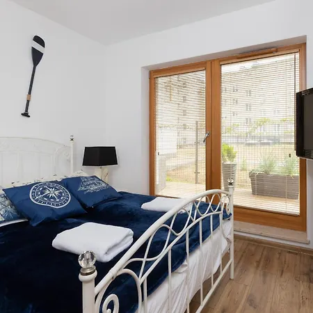 Daire Batorego 7 Apartament With Terrace & Parking Downtown By Renters *